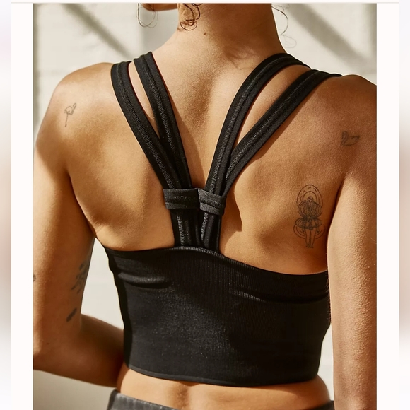 32. Free People Movement One the Radar Longline Bra Black - Picture 9 of 10